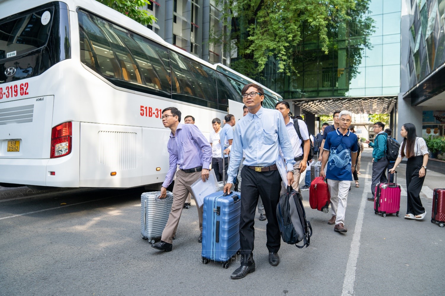 Đoàn công tác trường ĐH Công nghiệp Thực phẩm TP.HCM lên đường đi kiểm tra thi tốt nghiệp THPT năm 2023